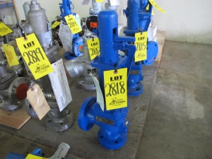 VALVE, RELIEF TYPE, 1-1/2" F 2" SIZE, CARBON STL BODY, STANDARD MATERIAL, ASME SECTION VIII SPECIFICATION, JOS-E STYLE, 316 SSTRIM, METAL SEAT SOFTGOODS, TYPE C (REGULAR LIFTING LEVER) OPERATOR, 150 PSIG SET PRESSURE RATING, CLASS 150 FLANGED CONNECTIONS. INLET FLANGE 150#, 300# THICK, ORIFICE SIZE = 0.307 SQ. IN. AIR (VAPOR) SERVICE, NO BACKPRE- SSURE, MAX TEMP 135 F. PART # 1.5F2-JOS-E-15-C (W-51) LOADING & HANDLING FEE $15-